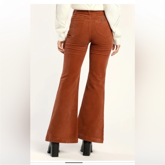 Rolla’s The Eastcoast Flare Cinnamon Cord - Picture 2 of 13